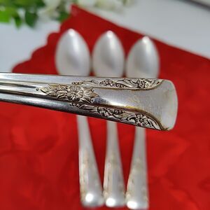 Lot of 4 Camelia SilverPlate Serving Spoons 8.5 Inch International Silver
